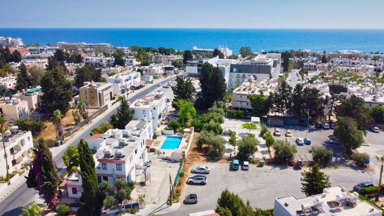 Townhouse By The Sea Pirate Harbor Appartement Paphos Buitenkant foto